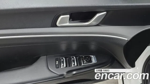 Kia K5 Новый K5 3 поколение 2.0 LPi(Для проката) — Фото автомобиля 17
