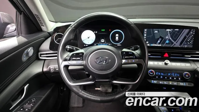 Hyundai AVANTE Avante (CN7) — Фото автомобиля 11