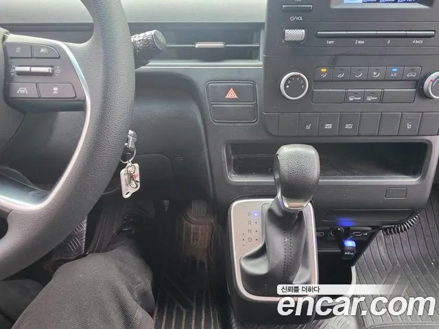 Hyundai Staria — Фото автомобиля 10