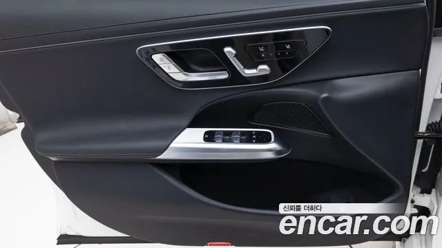Mercedes-Benz E-Class W214 — Фото автомобиля 15