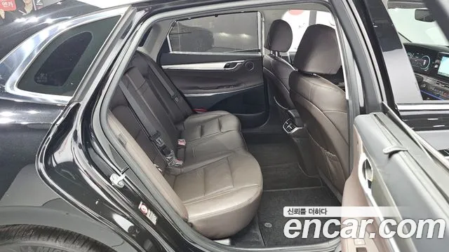 Hyundai Grandeur Новый Grandeur IG — Фото автомобиля 26