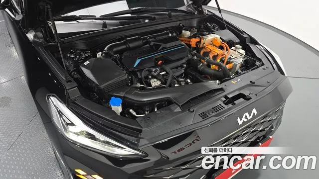 Kia K8 K8 Hybrid — Фото автомобиля 9