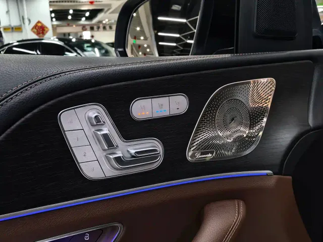 Mercedes-Benz GLS-Class — Фото автомобиля 16