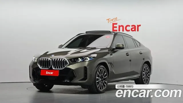 Фотография автомобиля — BMW X6 G06