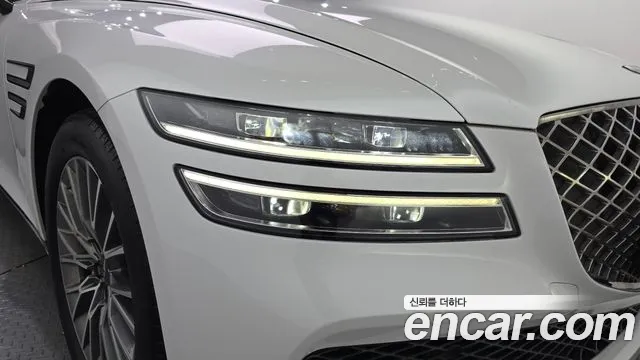 Genesis G80 Бензин 2.5 турбо 2WD — Фото автомобиля 22