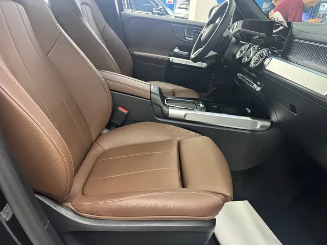 Mercedes-Benz GLB-Class — Фото автомобиля 6