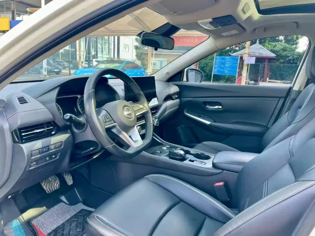 Nissan Sylphy — Фото автомобиля 4