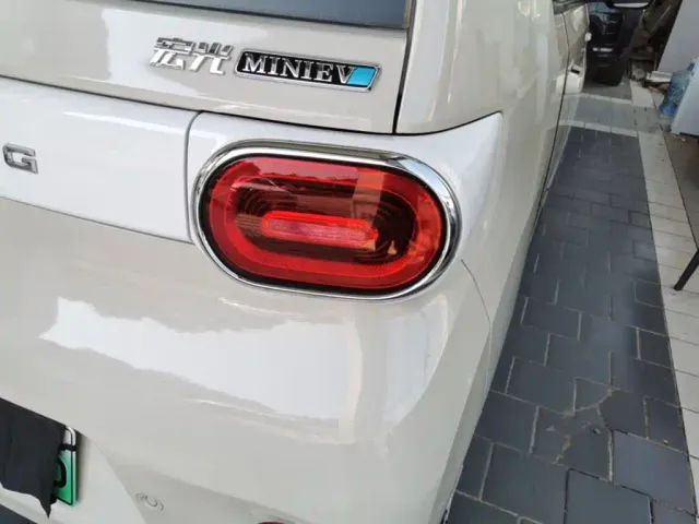 Wuling Hongguang Mini EV — Фото автомобиля 7