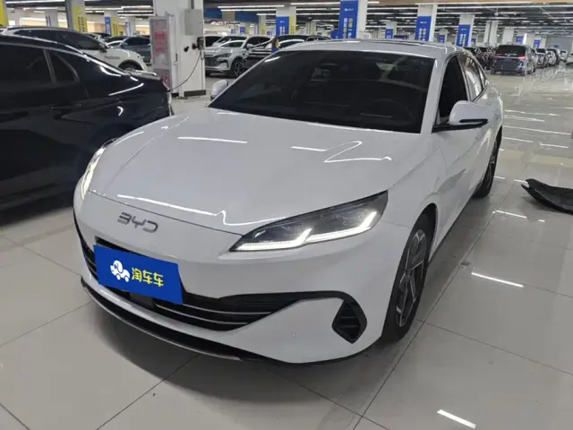 Фотография автомобиля — BYD Seal 06