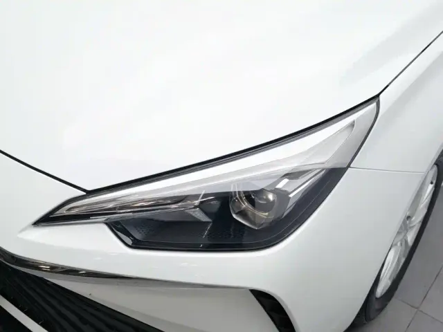 Roewe i5 — Фото автомобиля 7