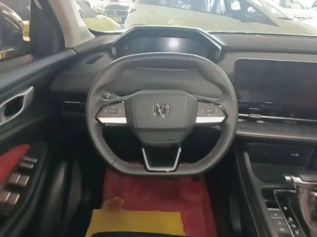 Changan CS55 Plus — Фото автомобиля 10