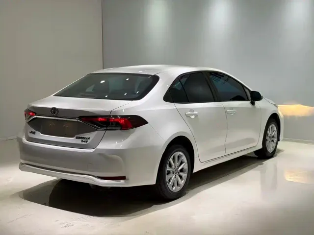 Toyota Corolla — Фото автомобиля 4
