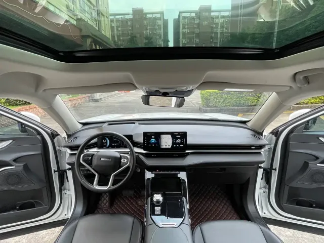 Haval H6 — Фото автомобиля 11