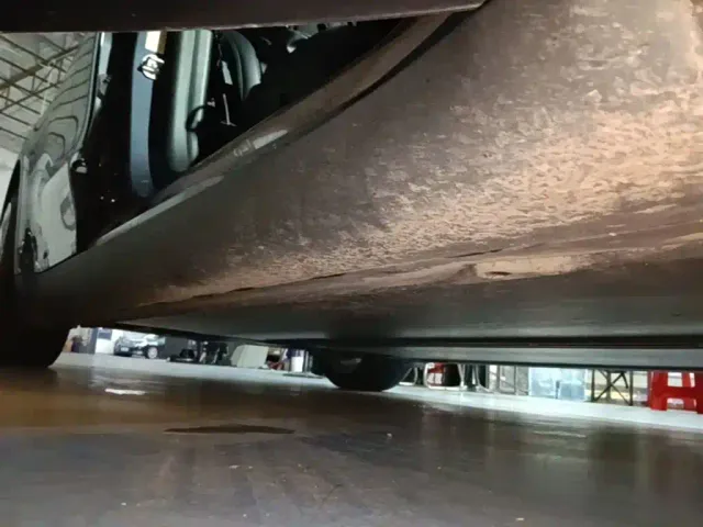 Tesla Model Y — Фото автомобиля 20