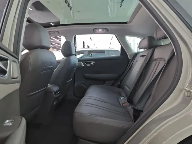 Shangjie SUV — Фото автомобиля 9
