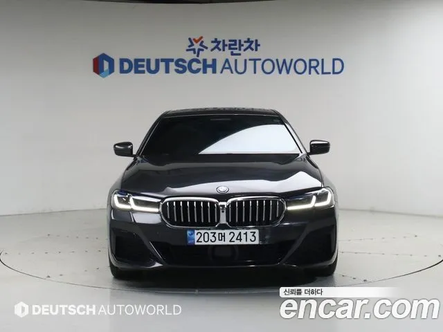 BMW 5-Series 5 серия (G30) — Фото автомобиля 3