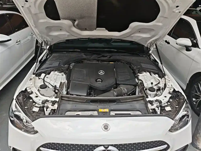 Mercedes-Benz C-Class — Фото автомобиля 19
