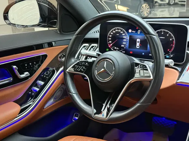 Mercedes-Benz S-Class — Фото автомобиля 7