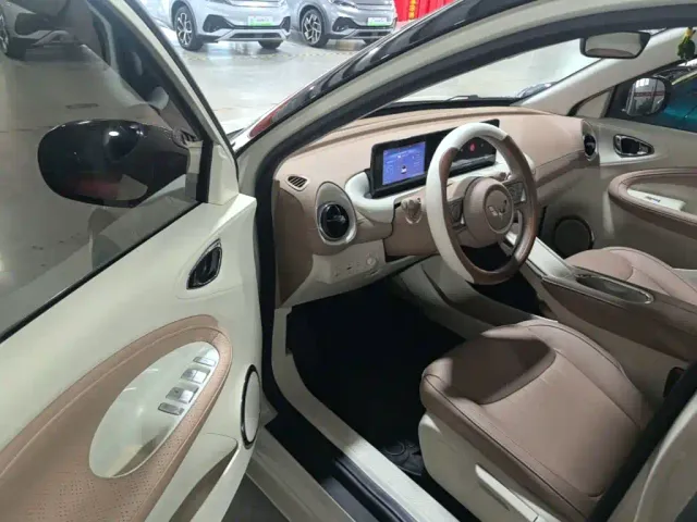 Wuling Motors Wuling Bingo 2025 Model 333km Joy Edition — Фото автомобиля 15