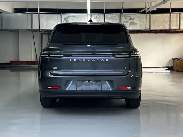 Leapmotor Leapmotor C10 2024 530 Comfort Edition — Фото автомобиля 12