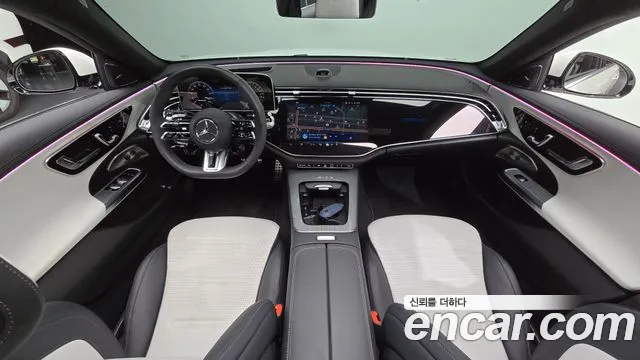 Mercedes-Benz E-Class — Фото автомобиля 7
