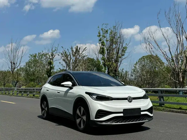 Volkswagen ID.4 X — Фото автомобиля 7