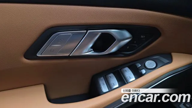 BMW 3-Series 3 серия (G20) 320i M Sport — Фото автомобиля 22