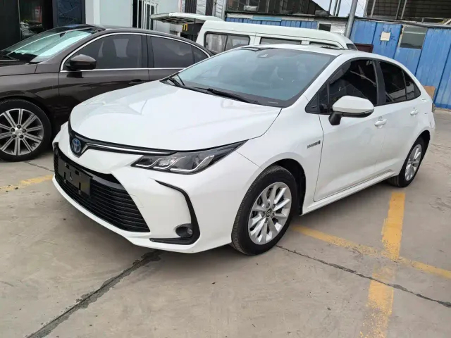 Фотография автомобиля — Toyota Corolla