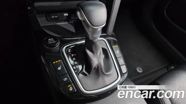 Kia Seltos — Фото автомобиля 12