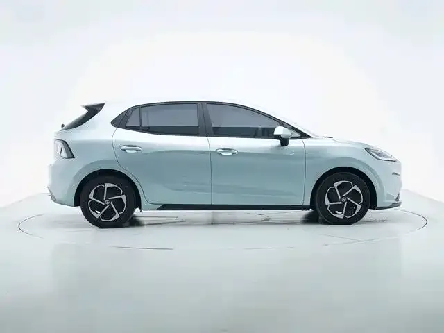 MG 4 EV — Фото автомобиля 4