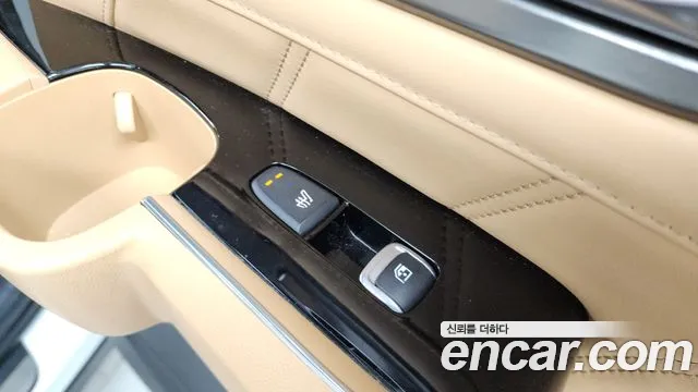 Kia Sorento Sorento 4-е поколение Бензин 2.5T 2WD — Фото автомобиля 14