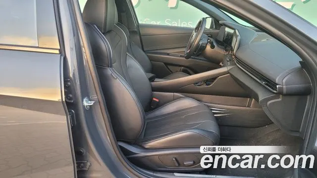 Hyundai Avante CN7 — Фото автомобиля 17