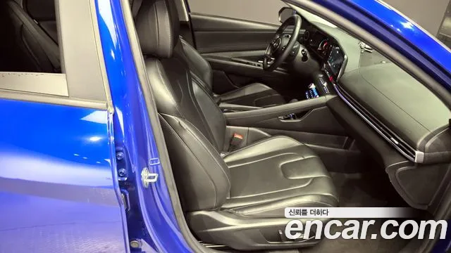 Hyundai AVANTE Новый Avante (CN7) — Фото автомобиля 26