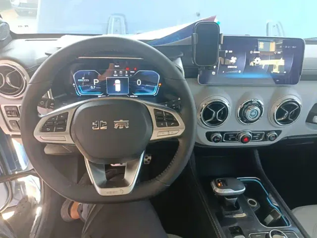 BAIC BJ40 — Фото автомобиля 9