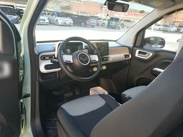 Wuling Hongguang Mini EV — Фото автомобиля 9