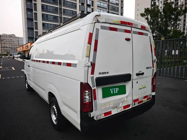 Karry Jiangtun E7 — Фото автомобиля 15