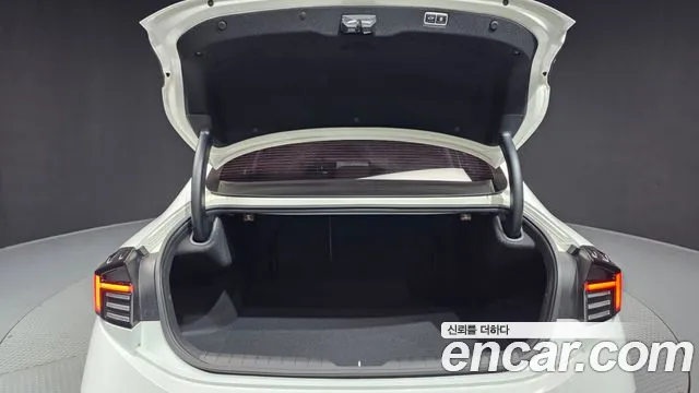 Hyundai Sonata — Фото автомобиля 20
