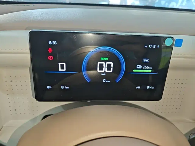 Wuling Hongguang Mini EV — Фото автомобиля 11