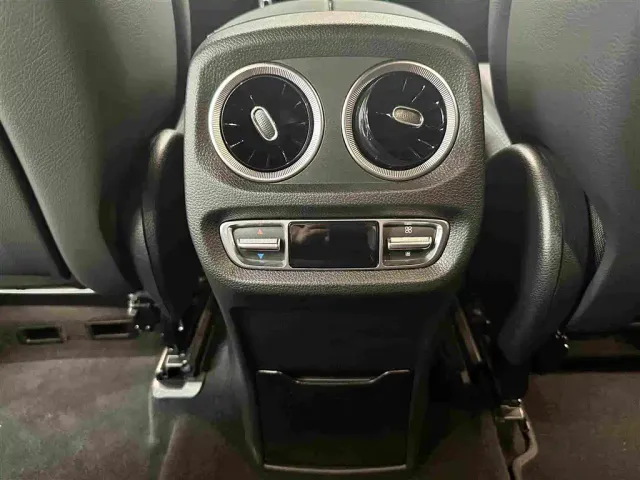 Mercedes-Benz G-Class — Фото автомобиля 17