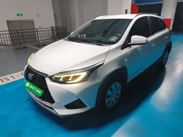 Фотография автомобиля — Toyota YARiS L Zhi Xuan