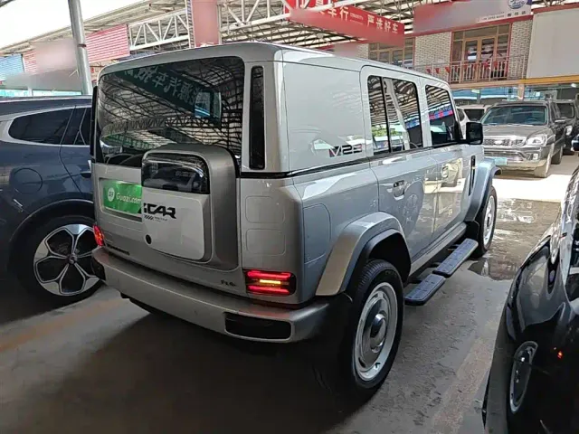 iCAR V23 — Фото автомобиля 6
