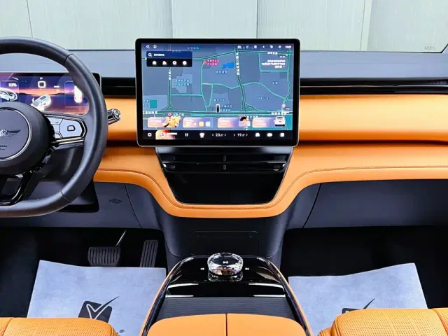 Geely Yizhen L380 — Фото автомобиля 11