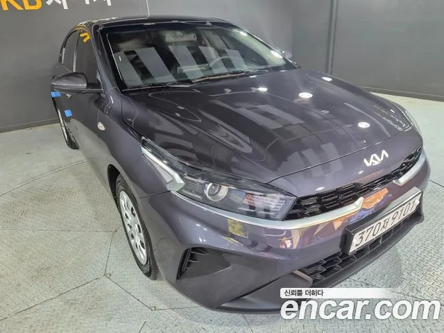 Фотография автомобиля — Kia K3 2nd Gen