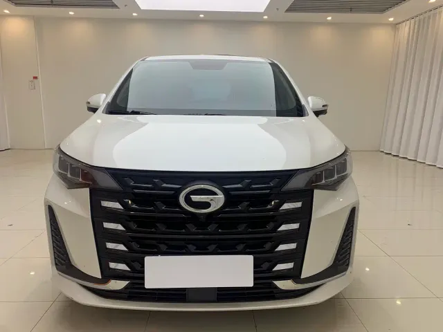 GAC Trumpchi M6 — Фото автомобиля 2