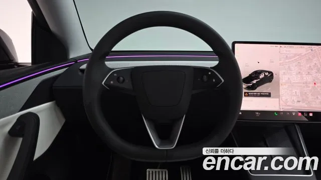 Tesla Model Y — Фото автомобиля 18