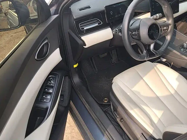 BYD Seal 06 — Фото автомобиля 15