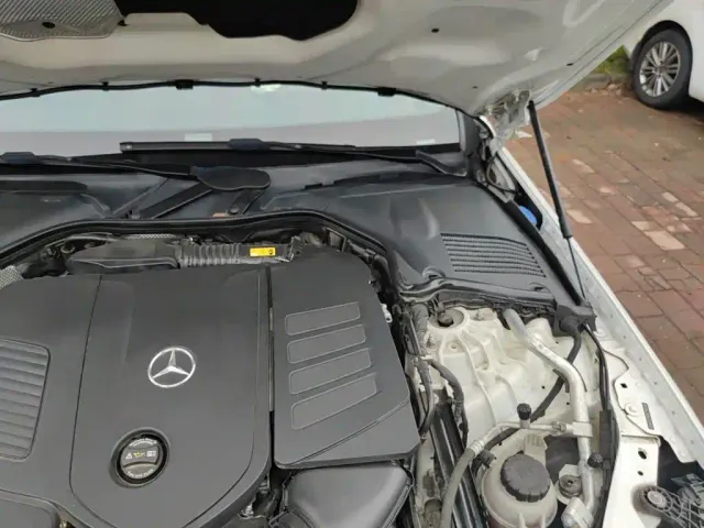 Mercedes-Benz C-Class — Фото автомобиля 19