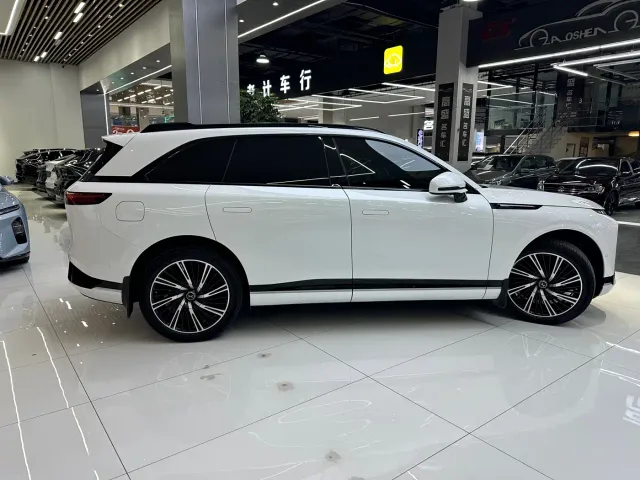 Xpeng G9 — Фото автомобиля 18