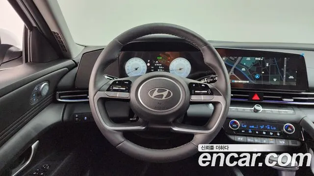 Hyundai AVANTE Новый Avante (CN7) — Фото автомобиля 10