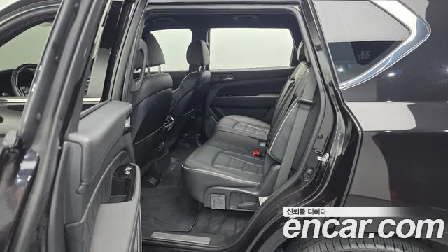 KGM Rexton New — Фото автомобиля 11